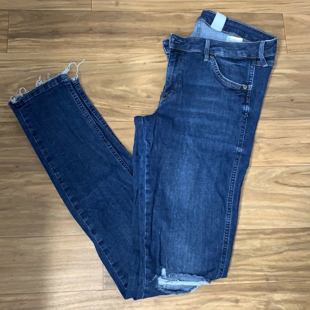 New: H&M Skinny Jeans